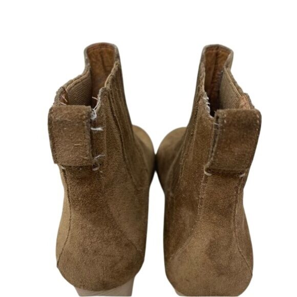 Madewell Benny Chelsea Clog In Suede Boot Size Women’s US 8, color pecan shell - Picture 4 of 16